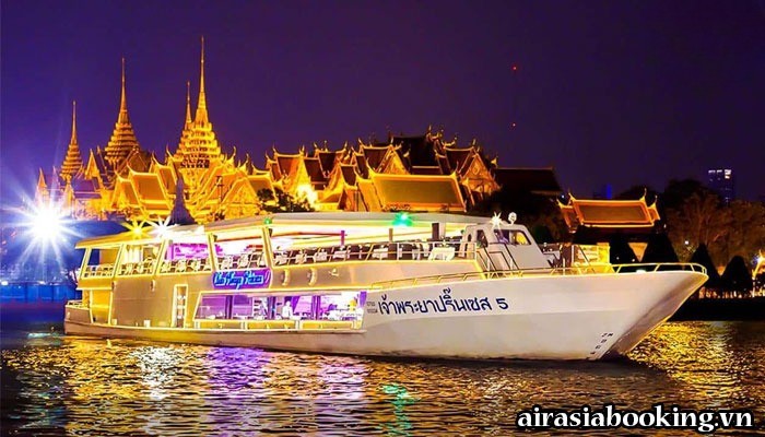 Du-thuyen-tren-song-Chao-Phraya