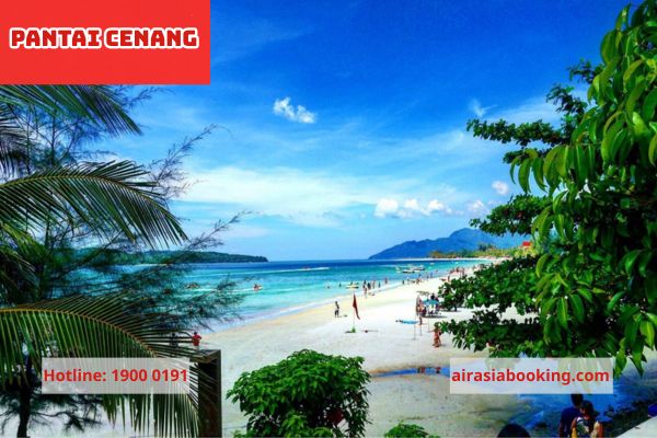 Bãi biển Pantai Cenang