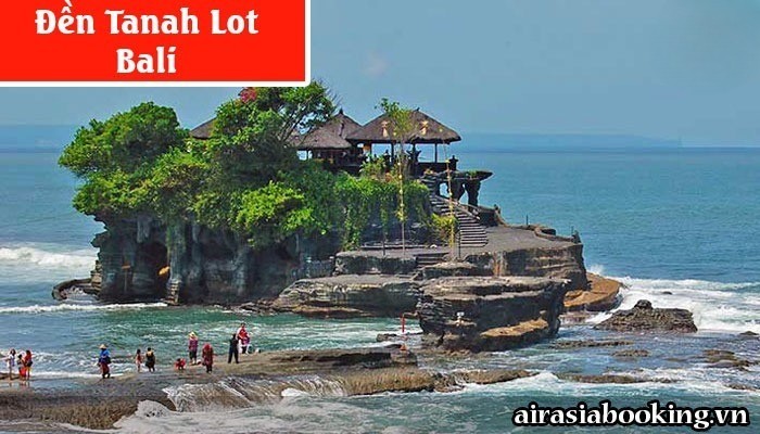 den-Tanah-Lot-Bali