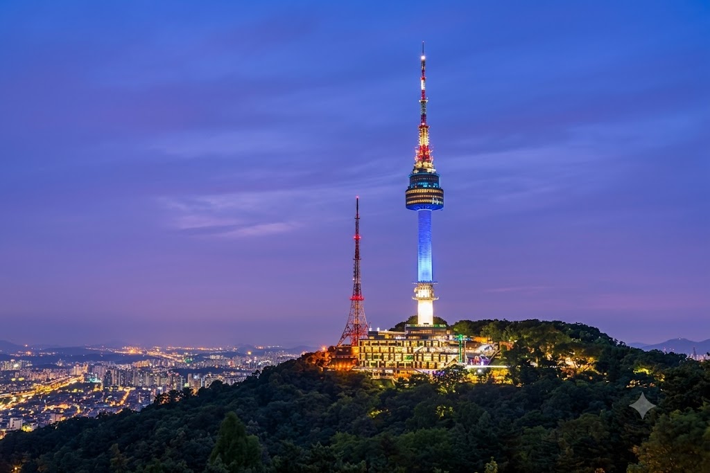 Tháp N Seoul (N 서울타워)
